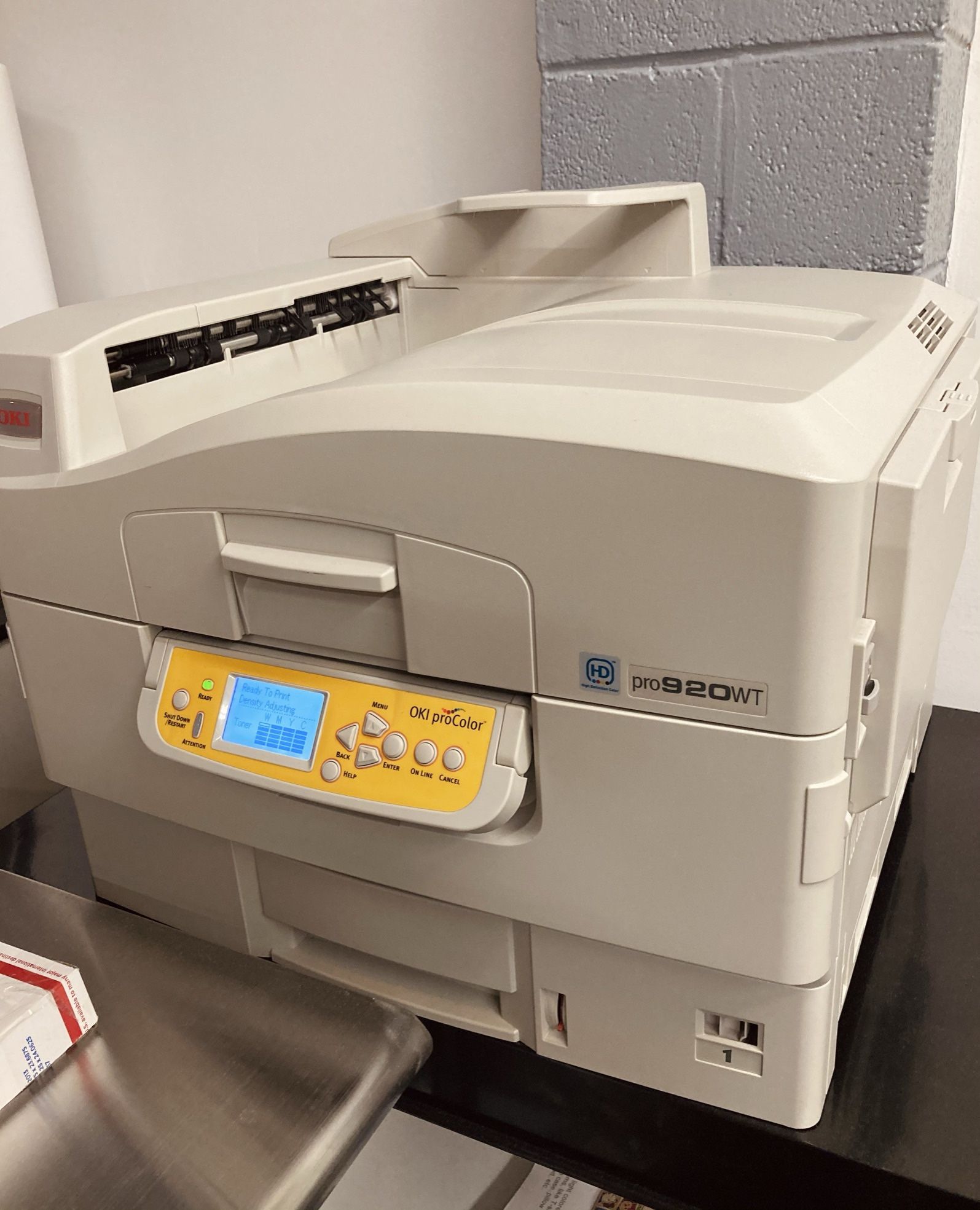 OKI Pro 920 Wt White Toner Printer In Excellent Condition For Sale In