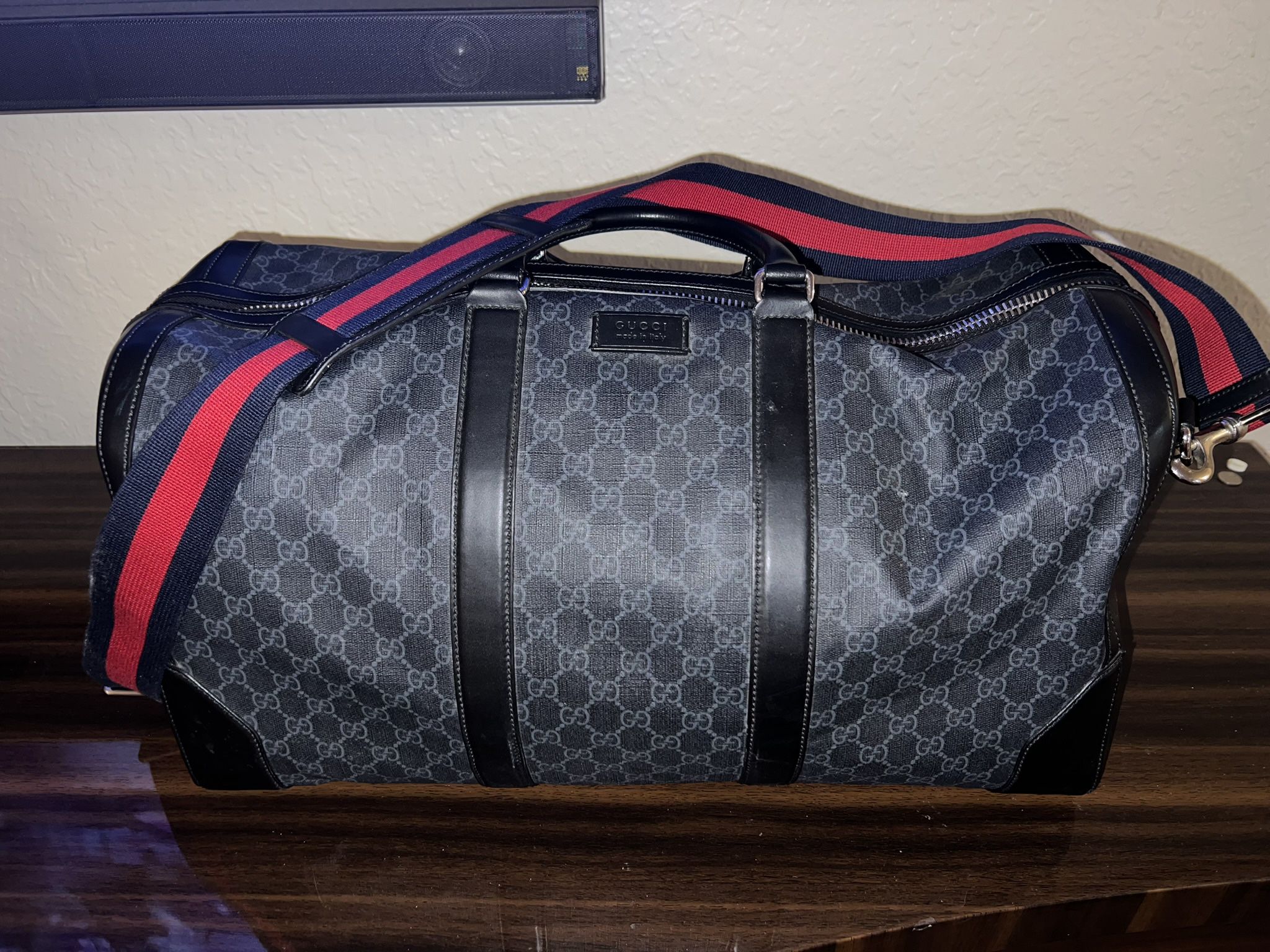 Gucci Duffle Bag Blue Black Leather Handle Red Blue Carry Strap Authentic