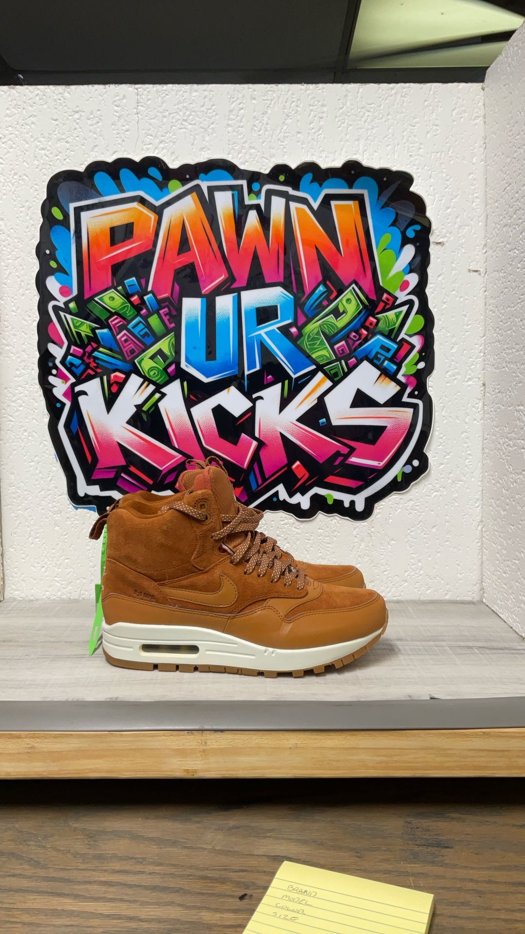 Nike Air Jordan 1 / Brown / Size 9