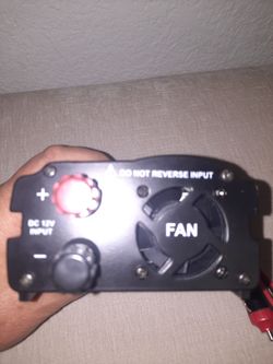 New 300 watts power inverter with battery and cigarette lighter plug
