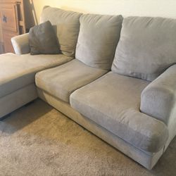 SECTIONAL COUCH FROM LIVING SPACES 