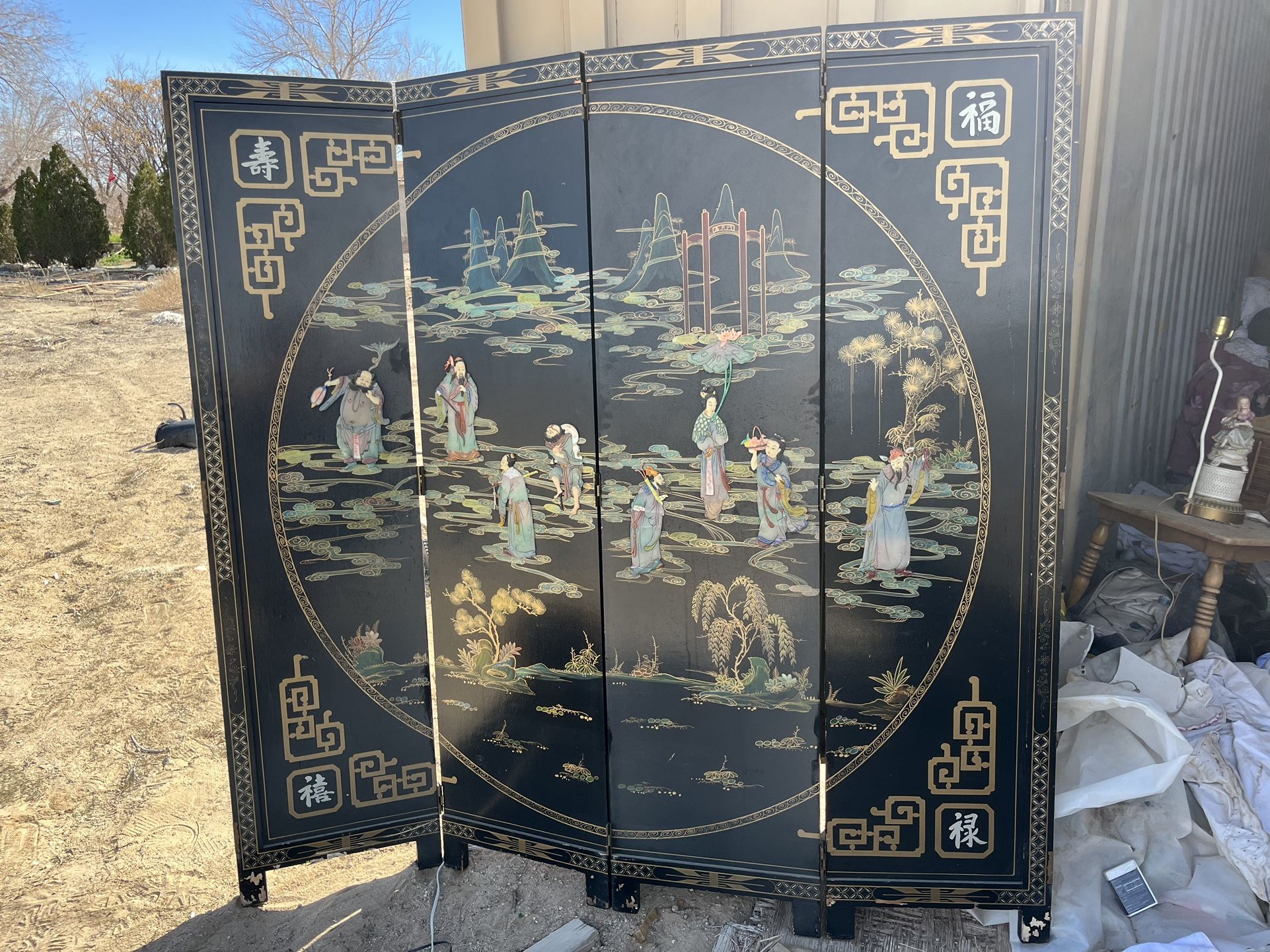 Black Chinese Room Divider