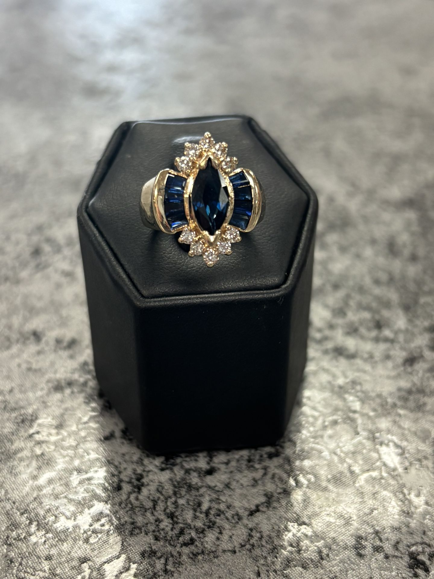 14K Gold Women’s Ring