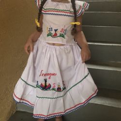 Nicaragua Skirt And Shirt 