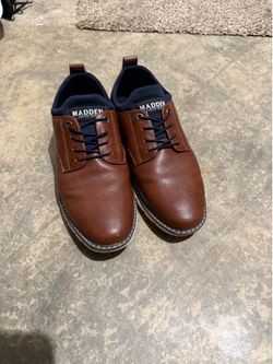Steve Madden dress shoes (Men’s 8)
