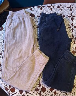 2 pairs men’s Taylor Stitch lounge pants / sweatpants