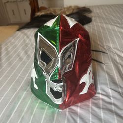 mexican wrestler mask