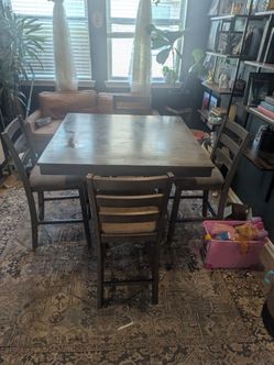 Countertop Dining Room Set