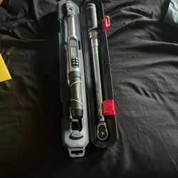 Electric Torque Wrench