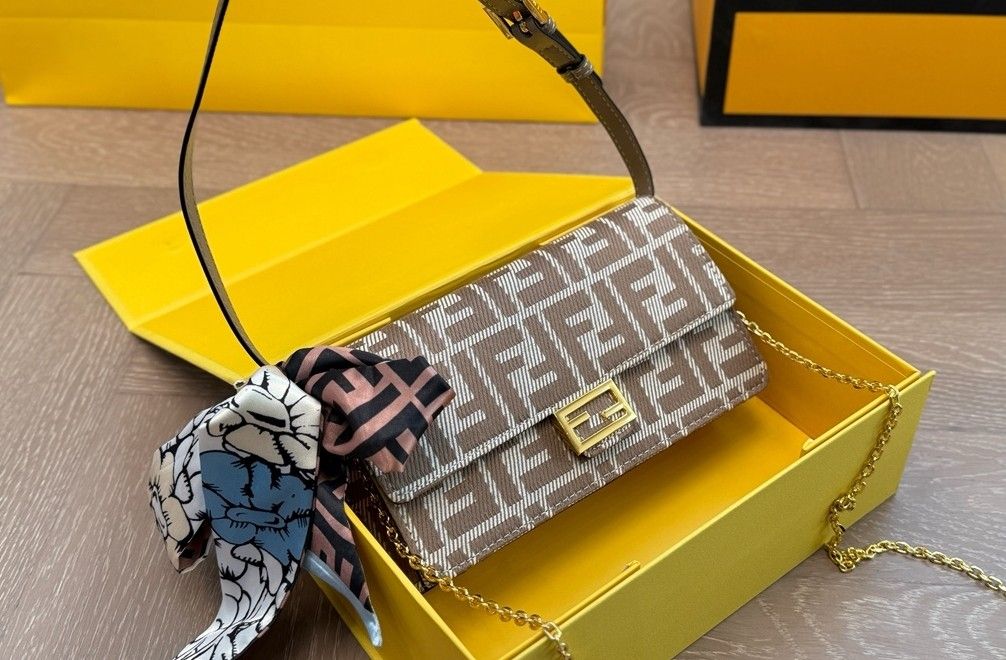 Women's Brown Shoulder Bag