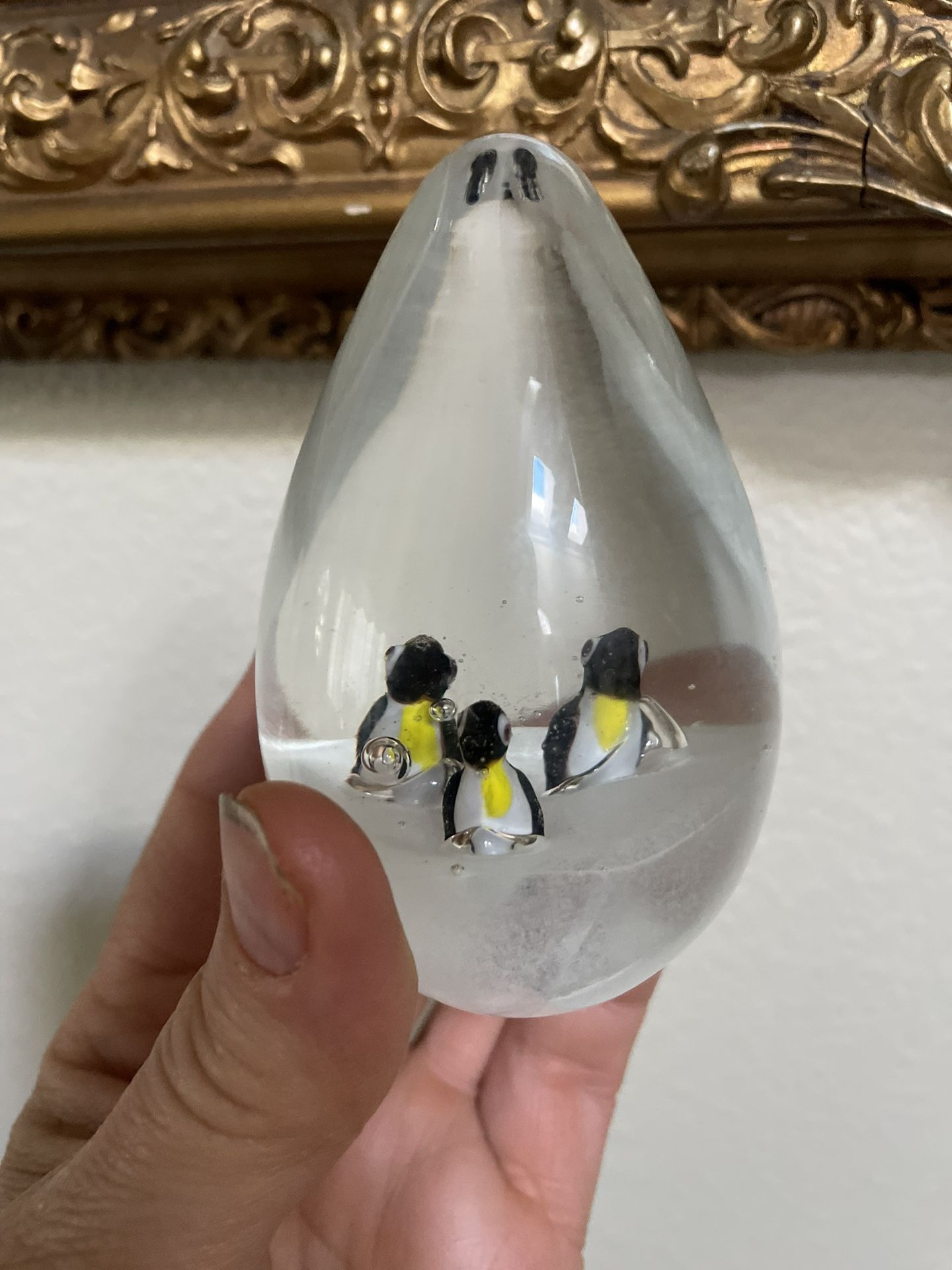 Dynasty Gallery Heirloom Collectibles Penguin Blown Glass Paperweight 3”