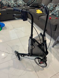 New rollator walker asking $65