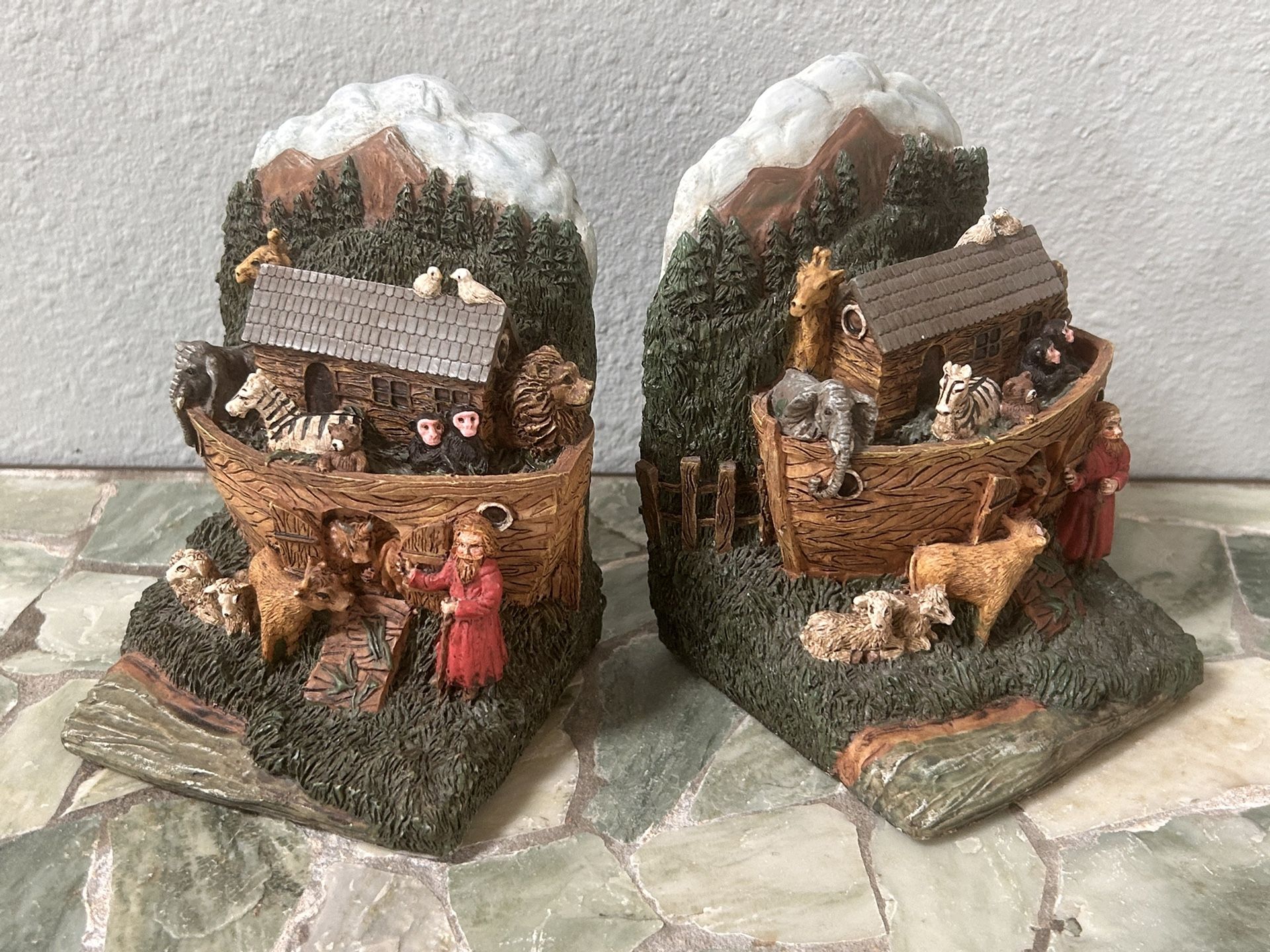 Noah’s Ark, Animals Bookends, Vintage 1990s