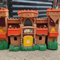 Fisher-Price Imaginext Eagle Talon Castle playset