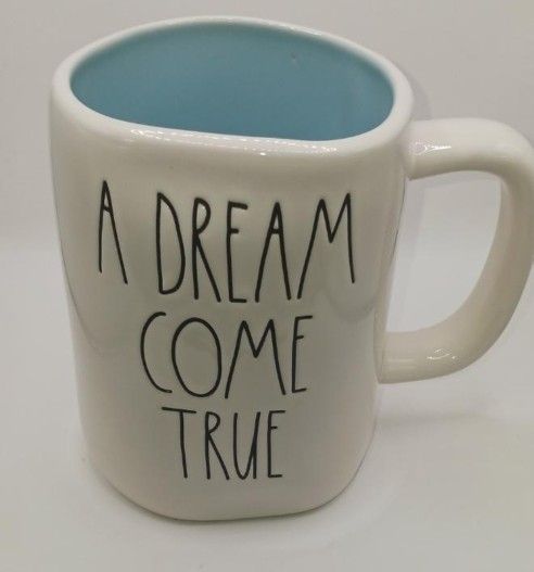 Rae Dunn Disney A DREAM COME TRUE Princess Cinderella Castle Coffee Tea Mug 16oz