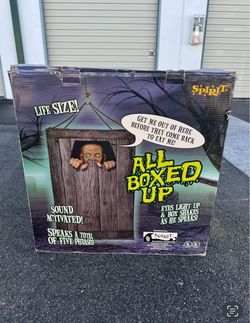 Vintage animatronic “All Boxed Up!”