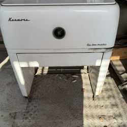 Vintage 1950 Kenmore Tip Toe Matic Clothing press machine