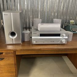 Retro Pioneer SX-316 Audio Multi Channel Receiver and Surround Speakers and Sub Woofer 