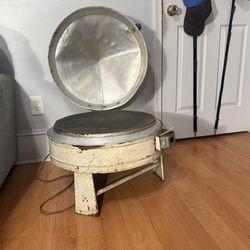 Rare Imported Traditional Mogogo / Mitad – Ethiopian Eritrean Injera Maker