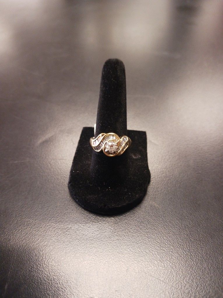 14k Yellow Gold 5.2 G Ring Size 6.5