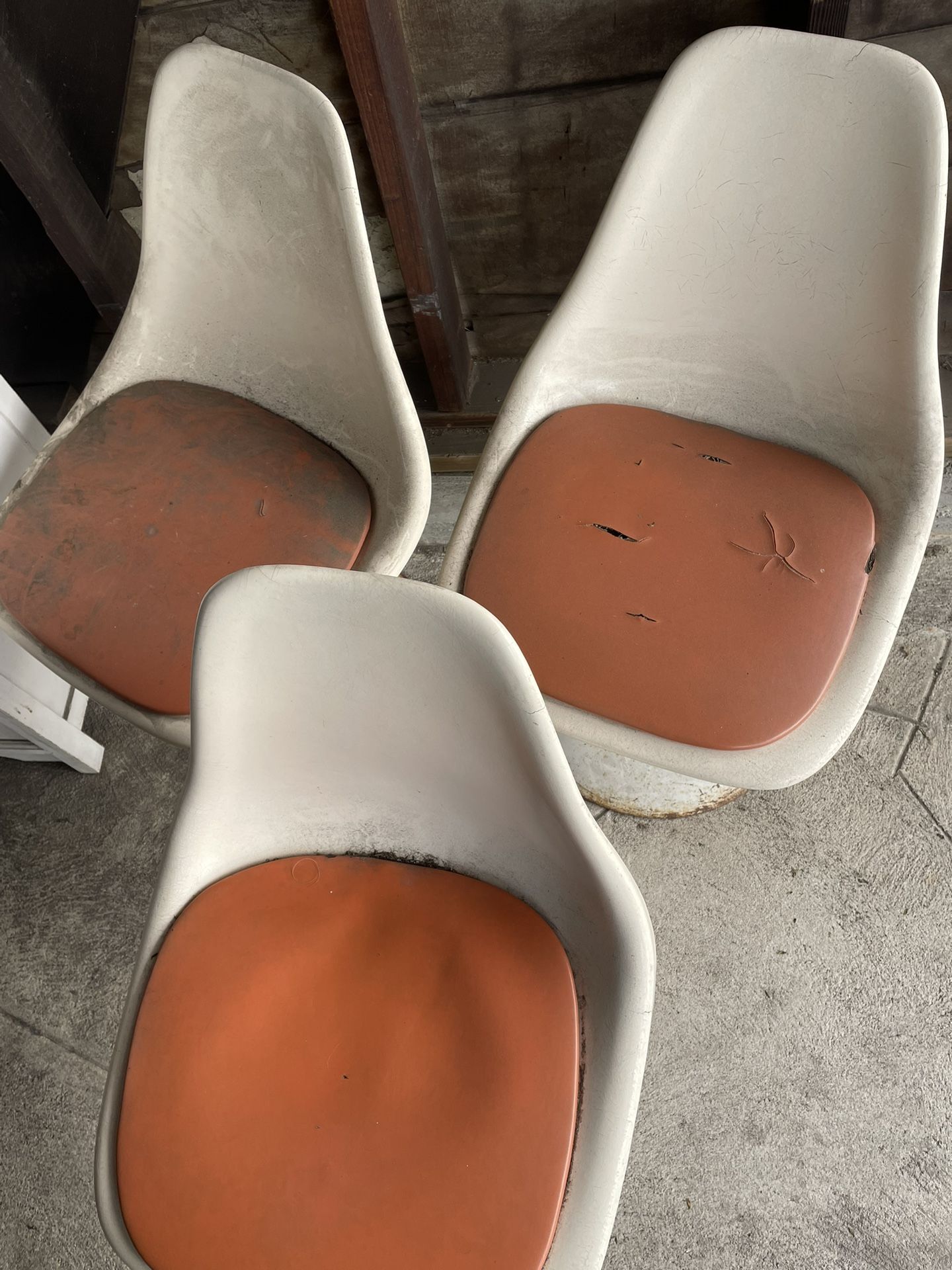 Mid Century Modern Tulip Chairs - Set of 4