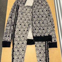 Women's Adidas Zebra Tracksuit XL