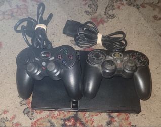 PlayStation 2 with 2 controller