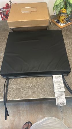 Wheelchair cushion