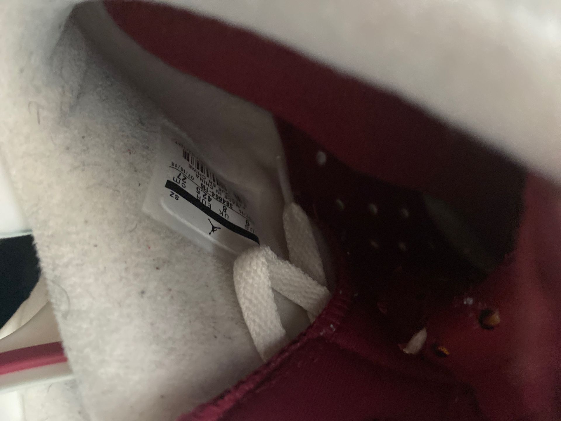 Jordan’s maroon 6