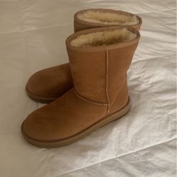 Uggs Boots Size US 6 In Women 