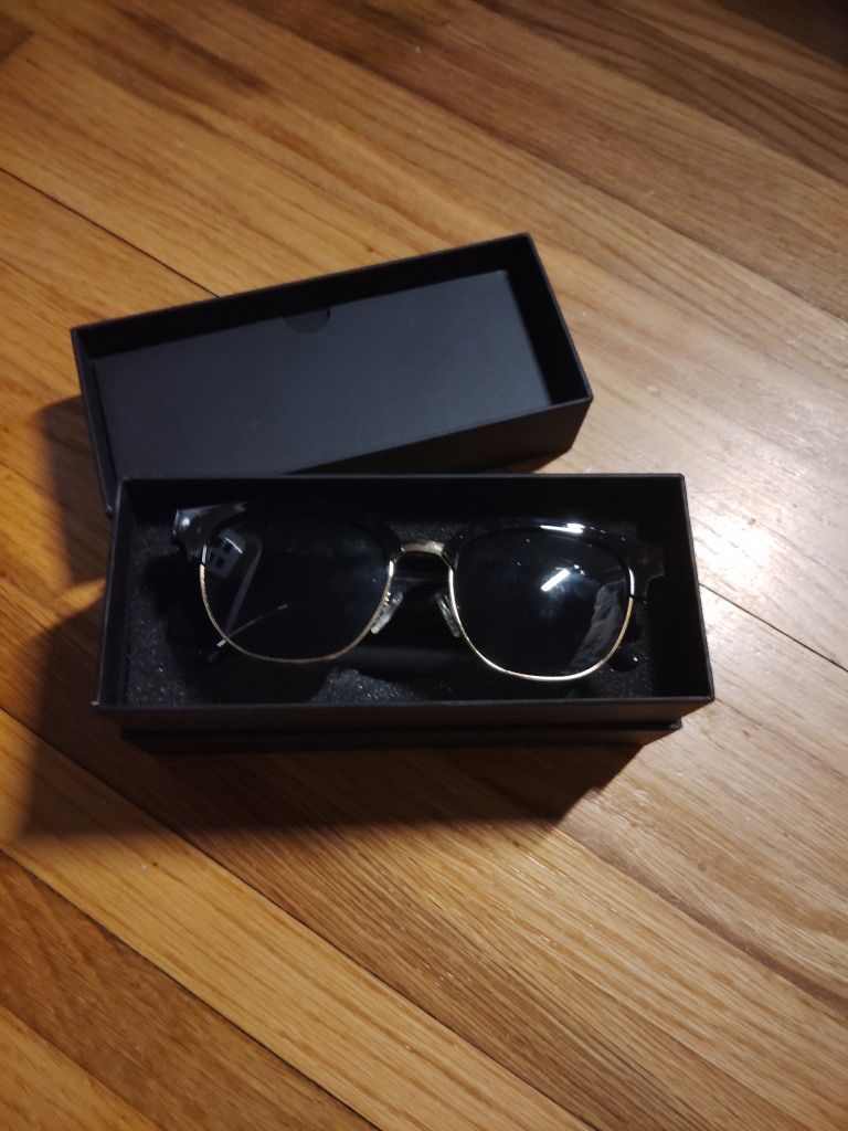Headphone Shades