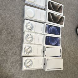 Apple Lighting cables and stickers/pins