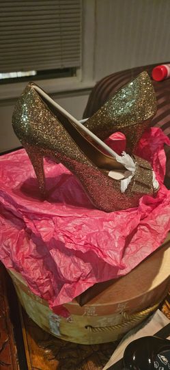 Gold Glitter Stiletto Heels