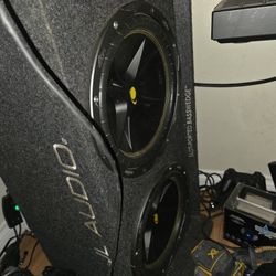 Sub Woofers 2  12" Kicker Comp  In JL AUDIO Slot Ported Box