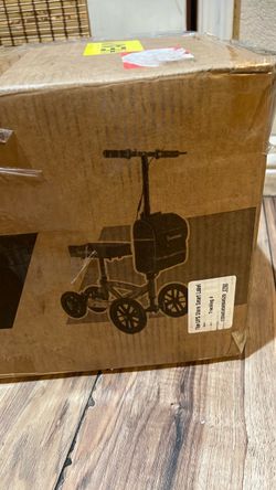BRAND NEW KNEE SCOOTER