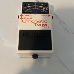 Boss Chromatic tuner