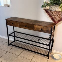 console table with built-in power outlets and USB ports