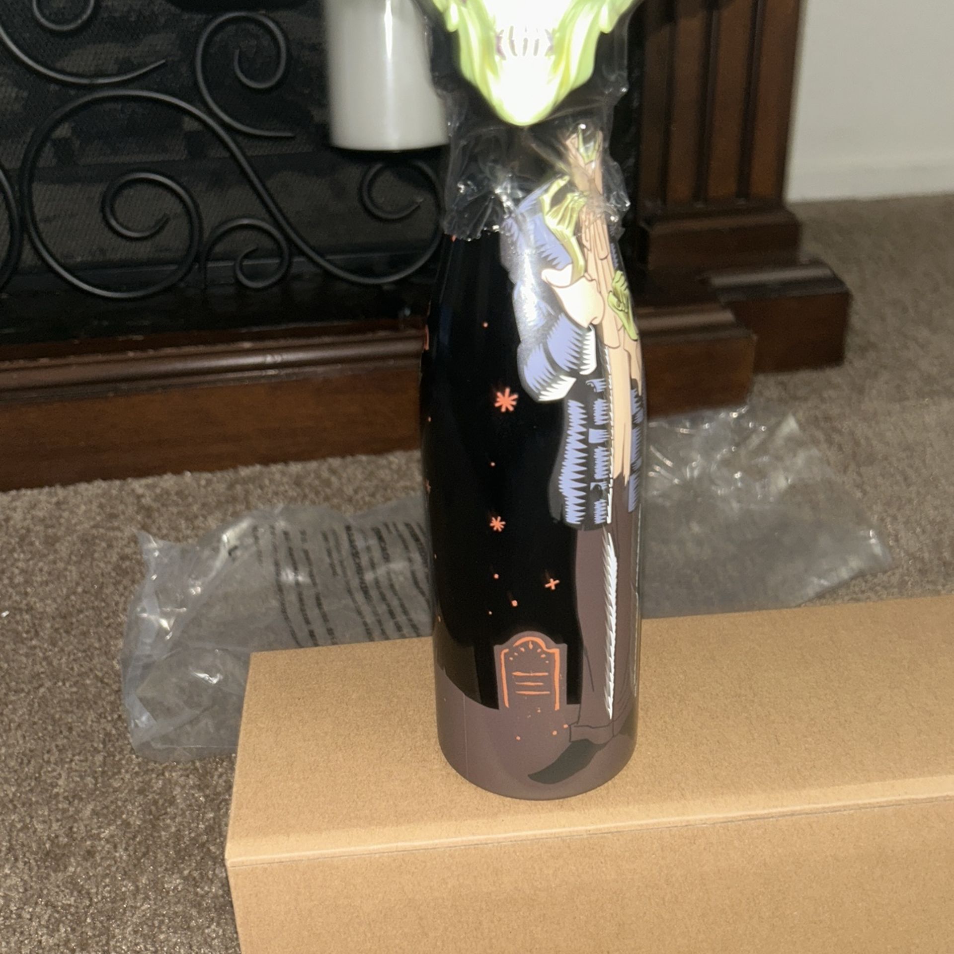 Hocus  Pocus Billy Hutchison Water Bottle