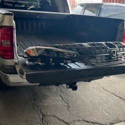 Civic Light. Grille 