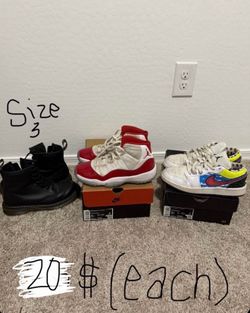 Used big kids shoes