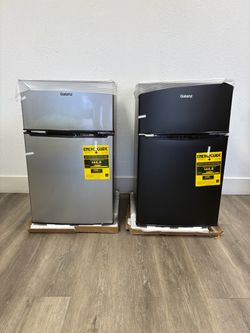 Galanz 3.1 Cu. Ft. 2-Door Mini Fridge with Freezer