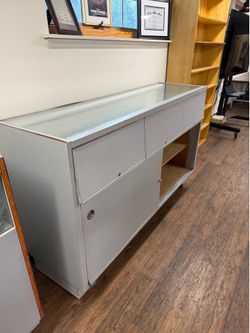 Light up display cases