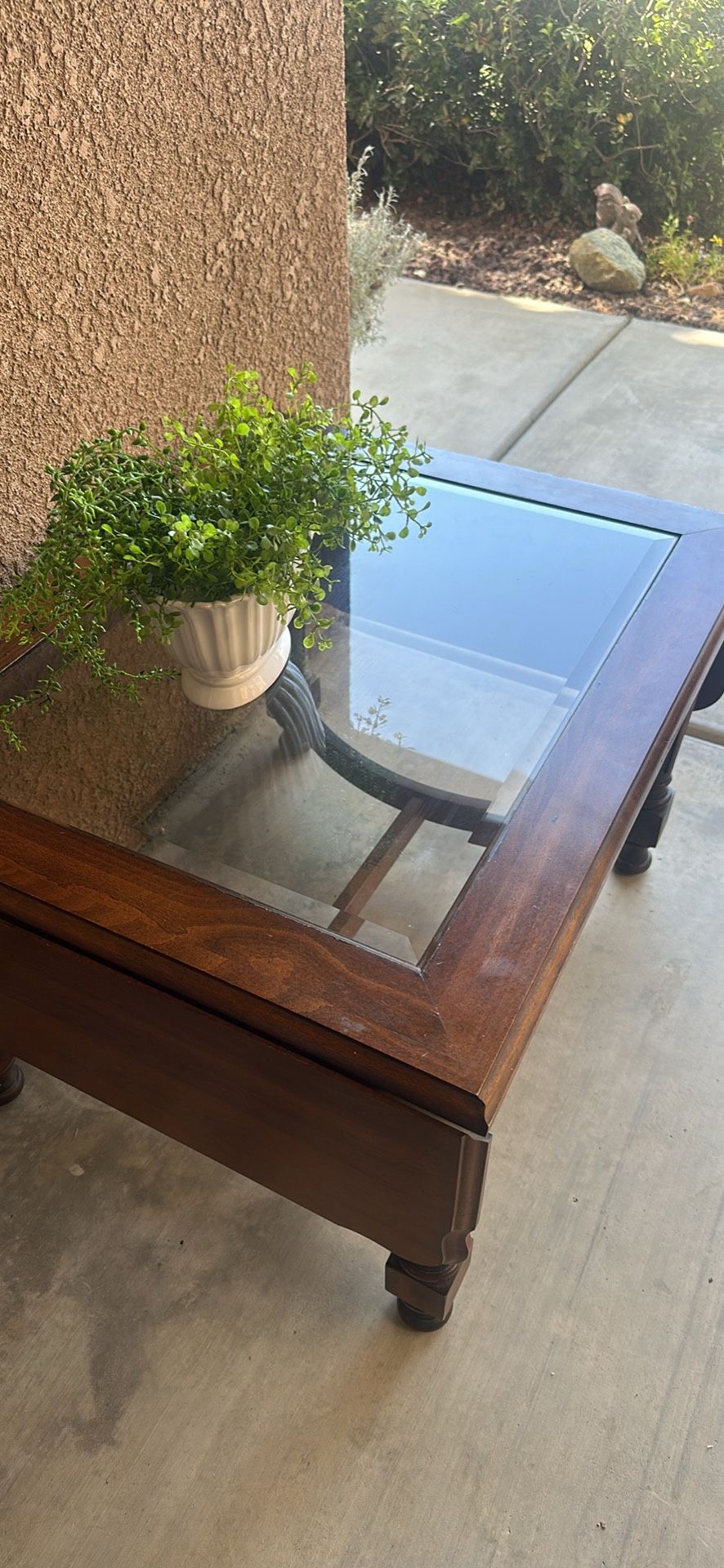 Drop Leaf Coffee Table 