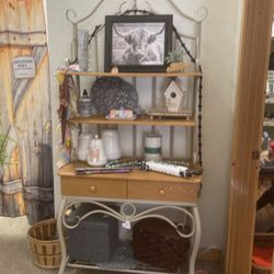 Bakers Rack. 