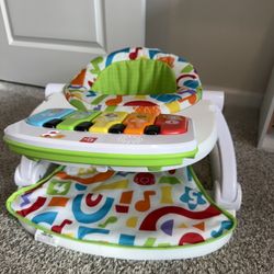 Fisher-Price Sit-Me-Up Baby Seat w/ Piano Play Tray – Gently Used