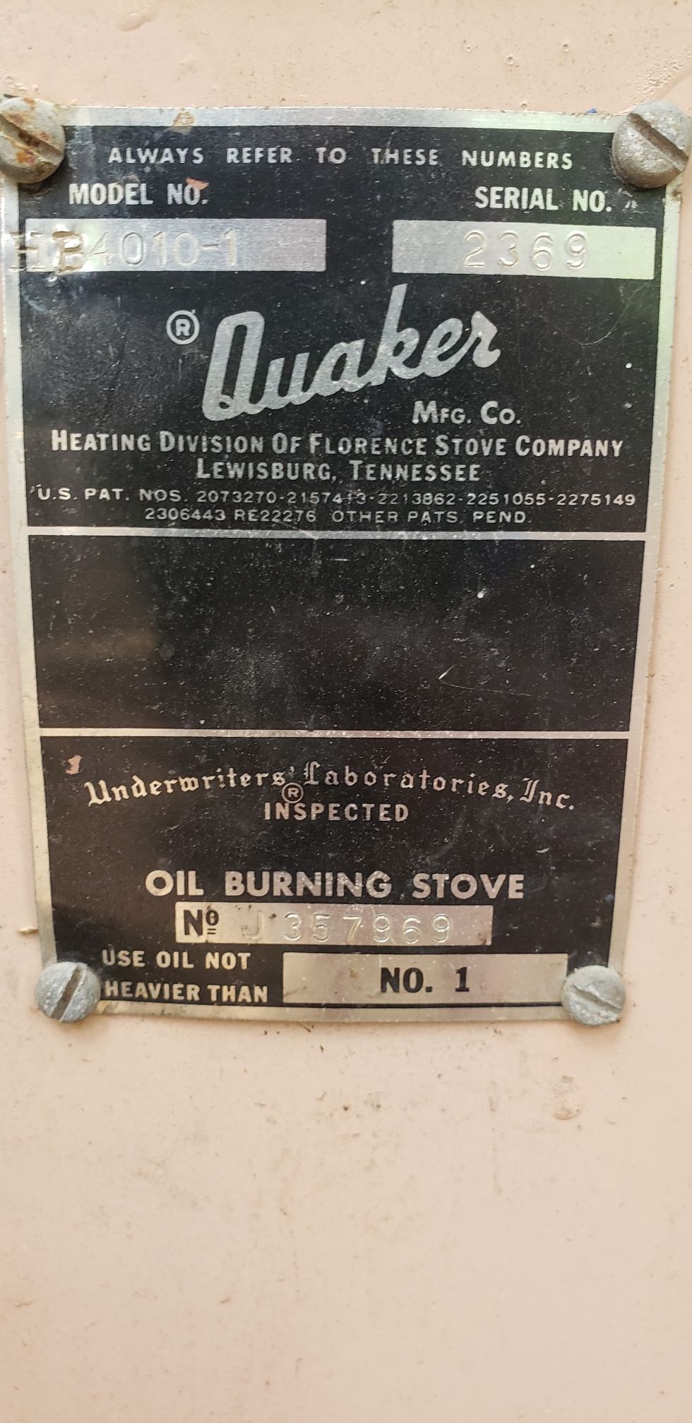 Vintage quaker oil burning stove for Sale in Lake Park, NC - OfferUp