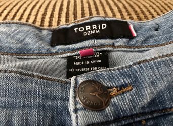 Torrid Boyfriend Jeans 👖