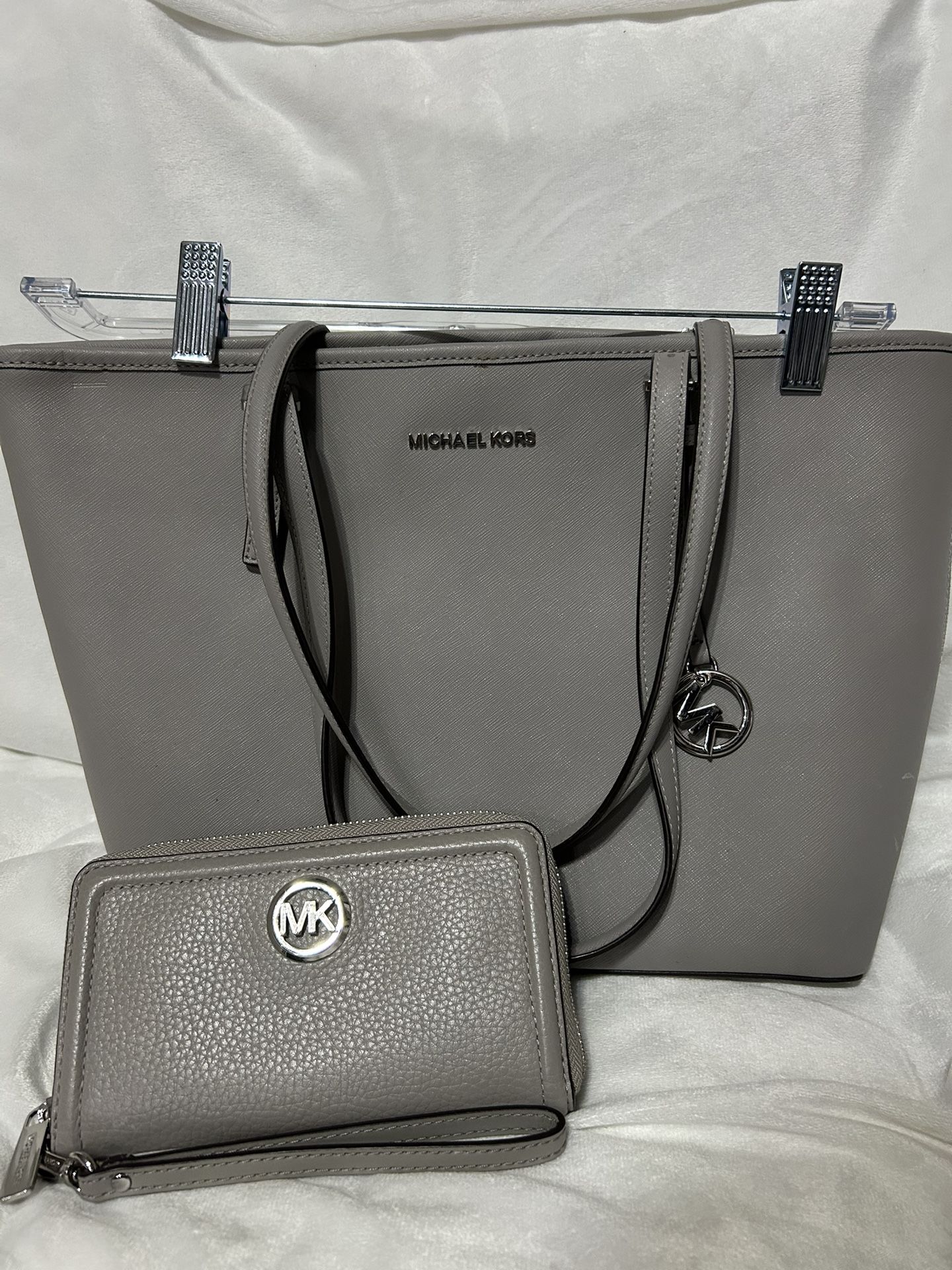 Women’s Handbags