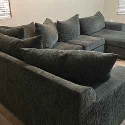 Sectional couch