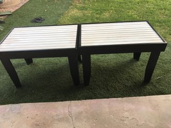 Wood  Coffee  Table 